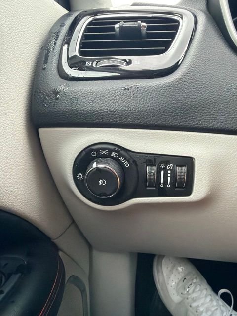 Used 2020 White Jeep Limited image 14