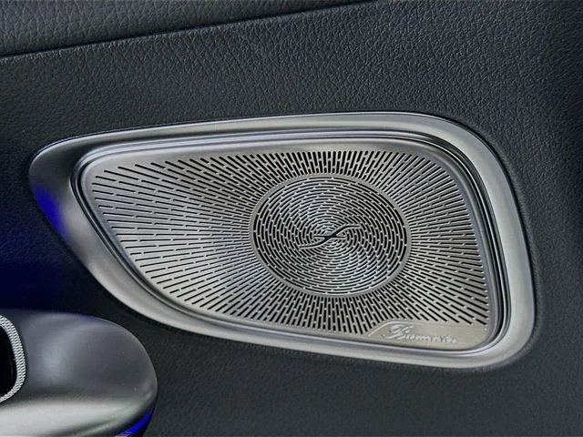 Used 2026 Gray Mercedes-Benz GLC 300 image 19