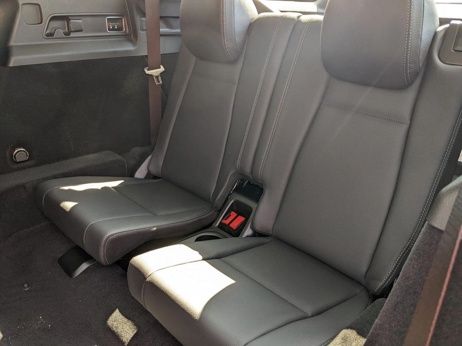 Used 2026 Cirrus Silver Metallic Mercedes-Benz GLE 450 image 17