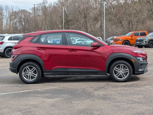 Used 2023 Hyundai Kona SE with VIN KM8K2CAB9PU052732 for sale in White Bear Lake, Minnesota