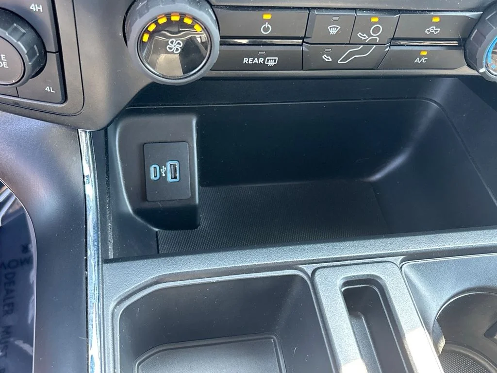 Used 2024 Oxford White Ford STX image 36