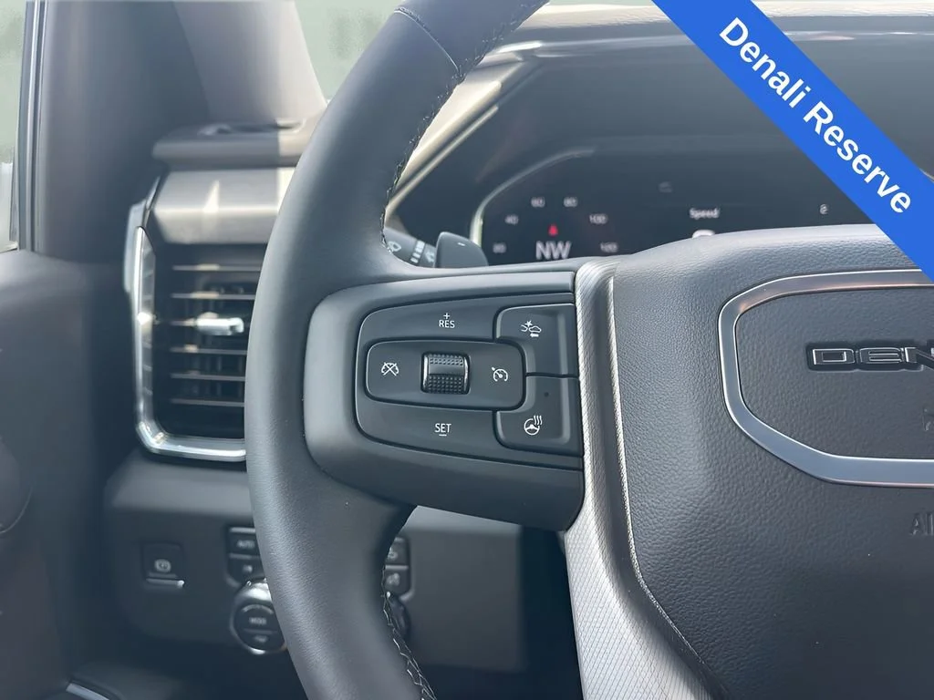 Used 2024 White Frost Tricoat GMC Denali image 22
