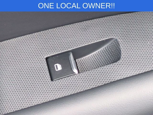Used 2024 White Ford Select image 30