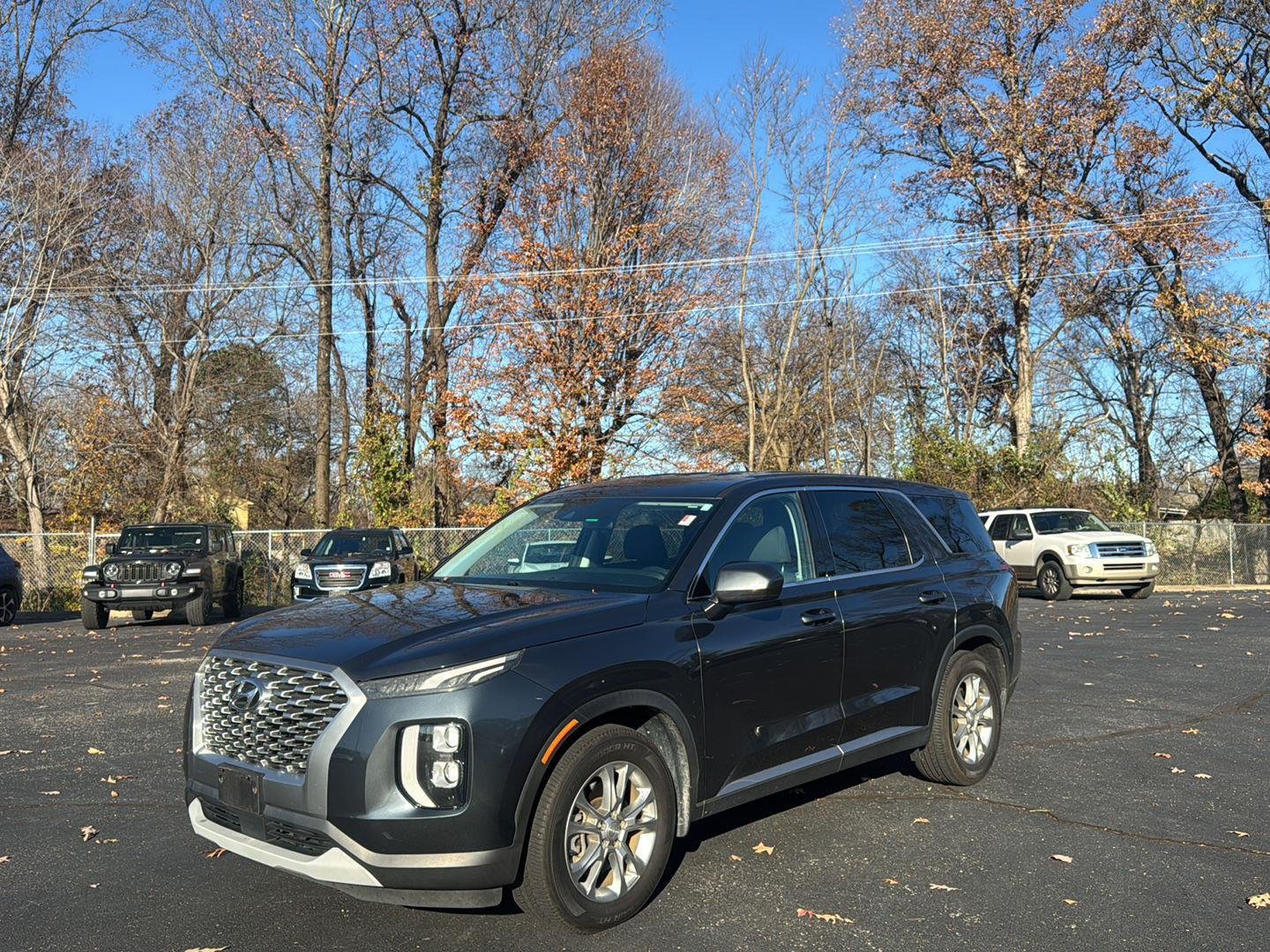 Used 2020 Steel Graphite Hyundai SE image 7