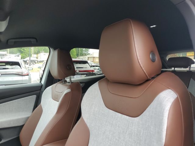 Certified Used 2025 White Volkswagen Pro image 16