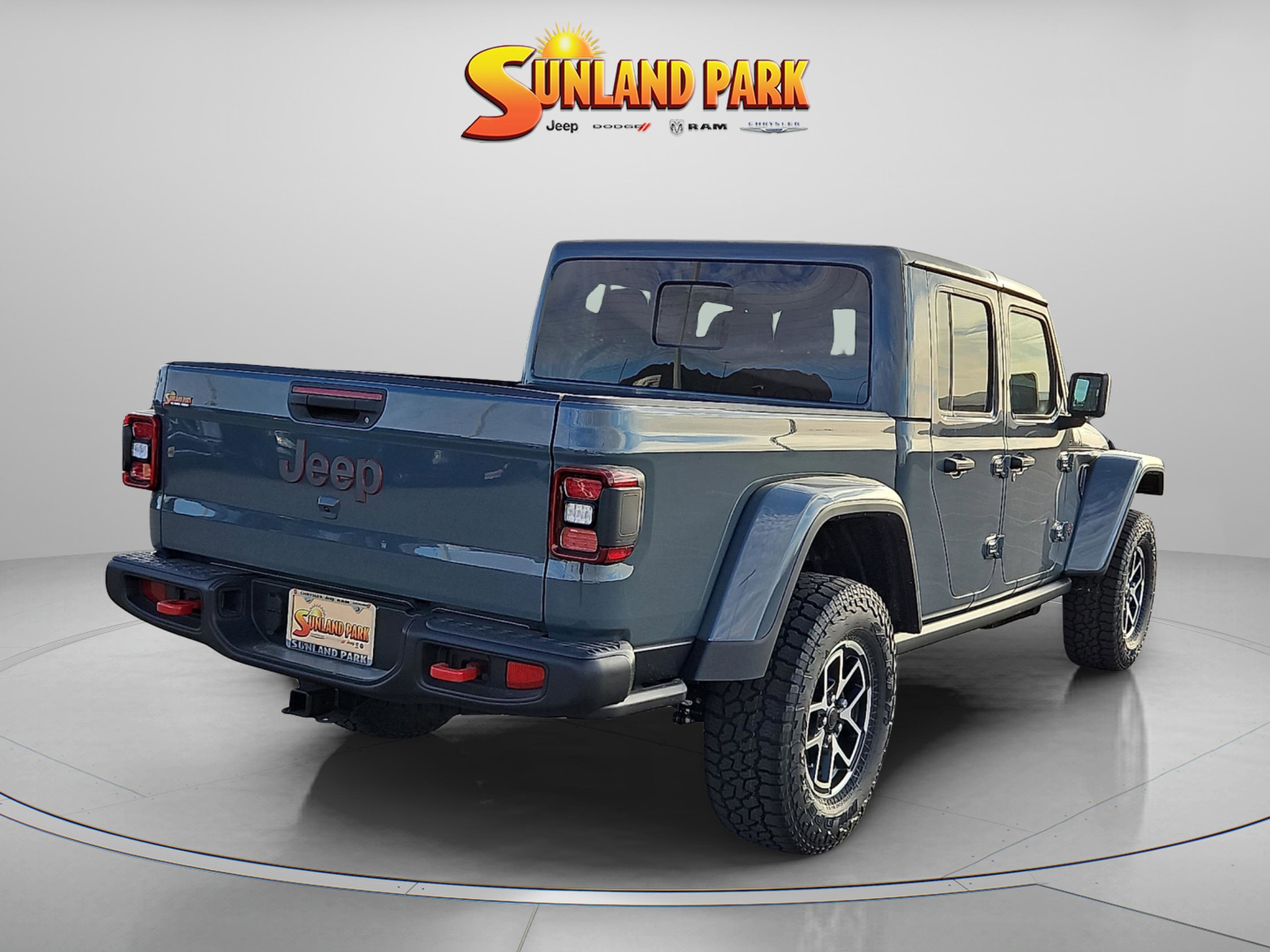 New 2026 Anvil Clear-Coat Exterior Paint Jeep Rubicon image 5