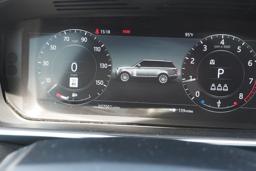 Used 2022 White Land Rover Westminster image 28
