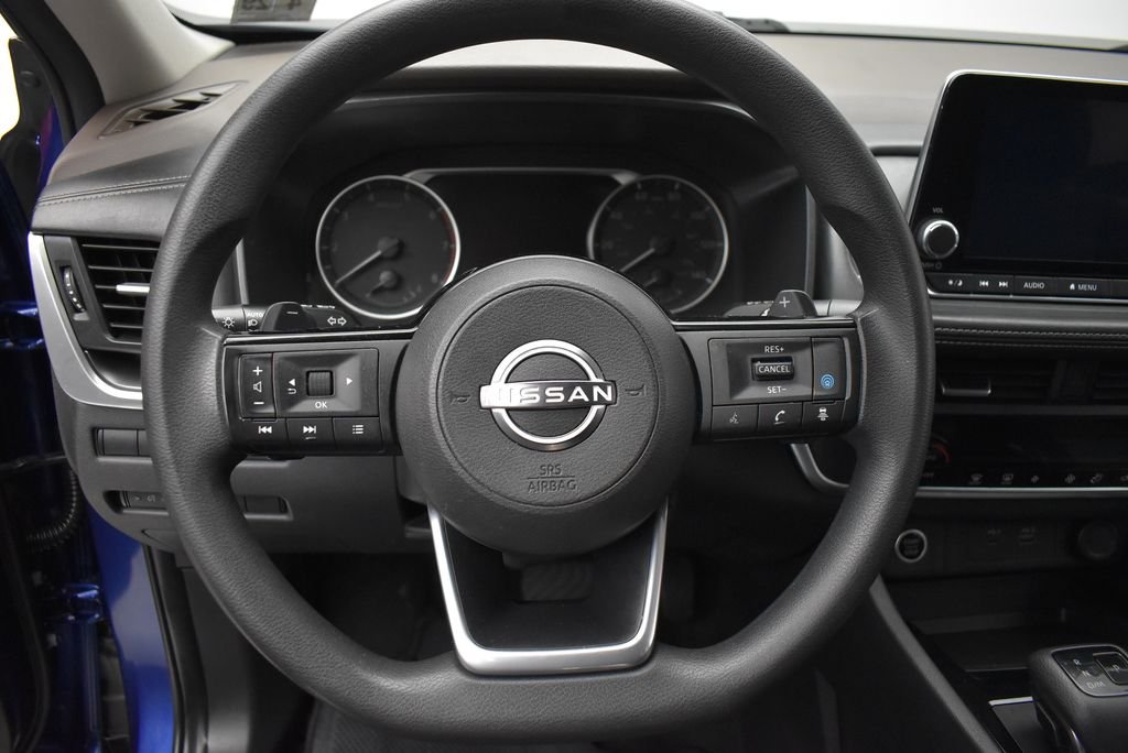 Used 2023 Blue Nissan SV image 15