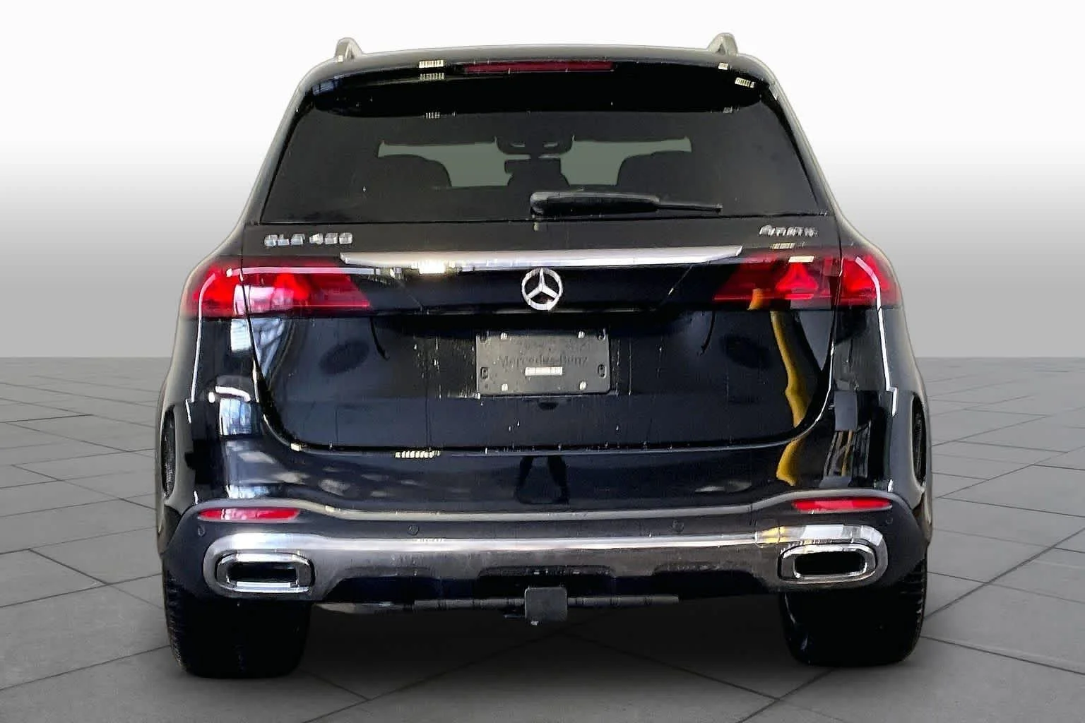 New 2027 Obsidian Black Metallic Mercedes-Benz GLE 450 image 4