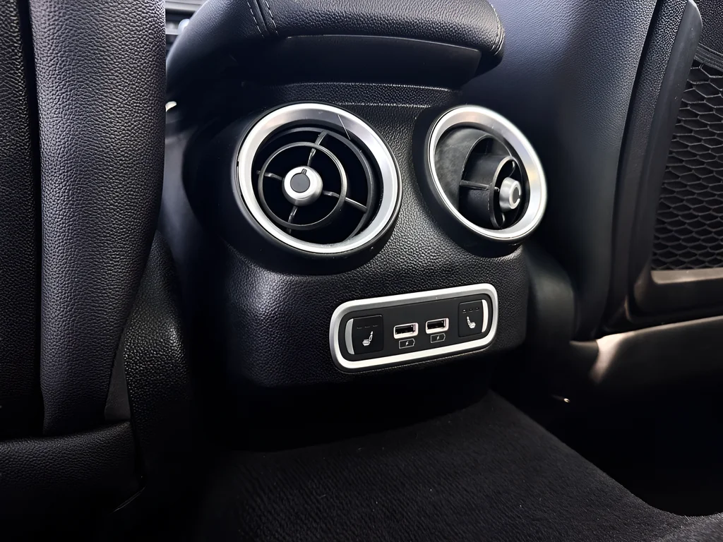 Used 2024 Blue Alfa Romeo Veloce image 20