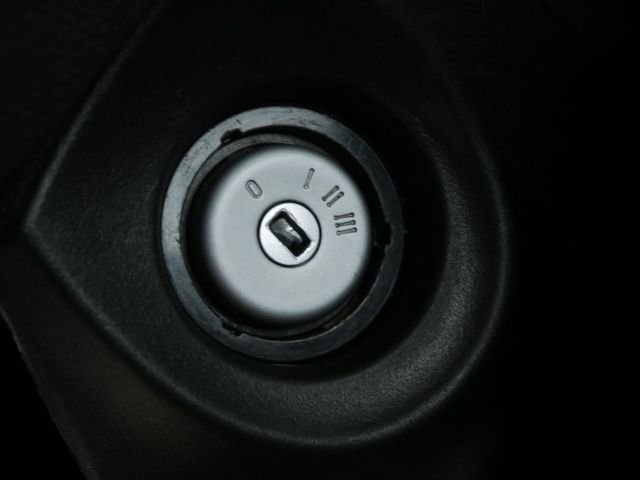 Used 2015 White Ford XL image 32