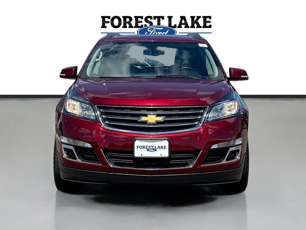 Used 2016 Chevrolet Traverse 2LT with VIN 1GNKVHKD7GJ117871 for sale in Forest Lake, Minnesota