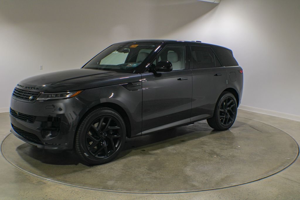New 2026 Carpathian Grey Land Rover Dynamic SE image 2
