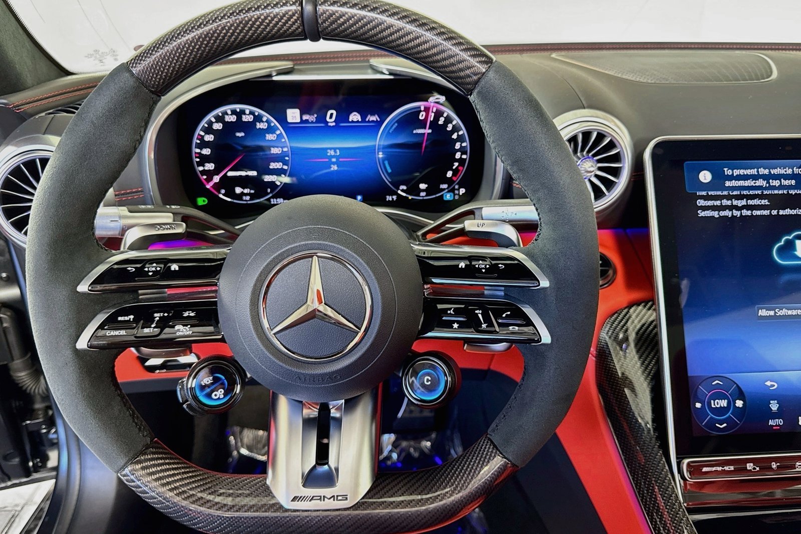 New 2026 MANUFAKTUR Night Black Magno Mercedes-Benz AMG® SL 63 S E Performance image 11