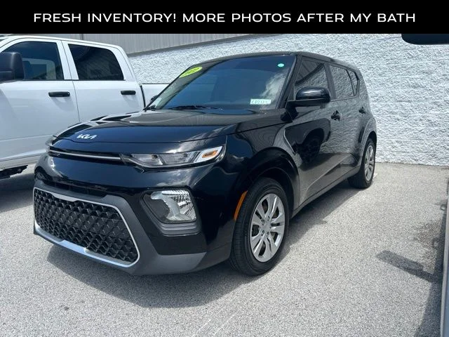 Used 2022 Black Kia LX image 1