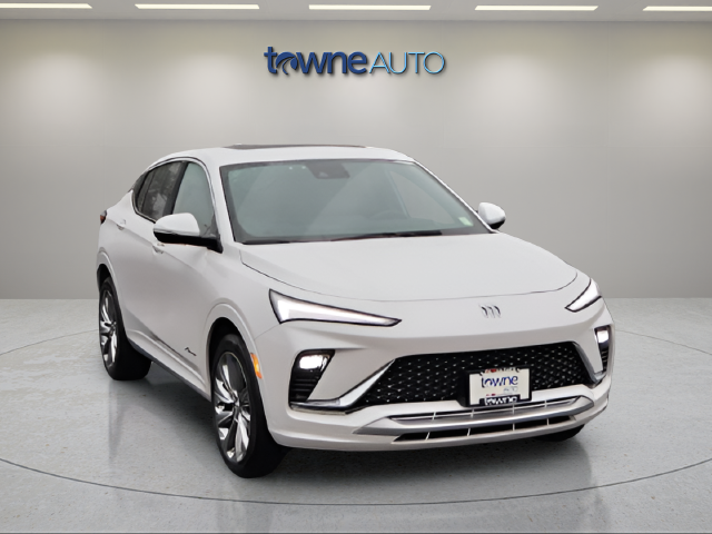 Used 2025 White Buick Avenir image 7