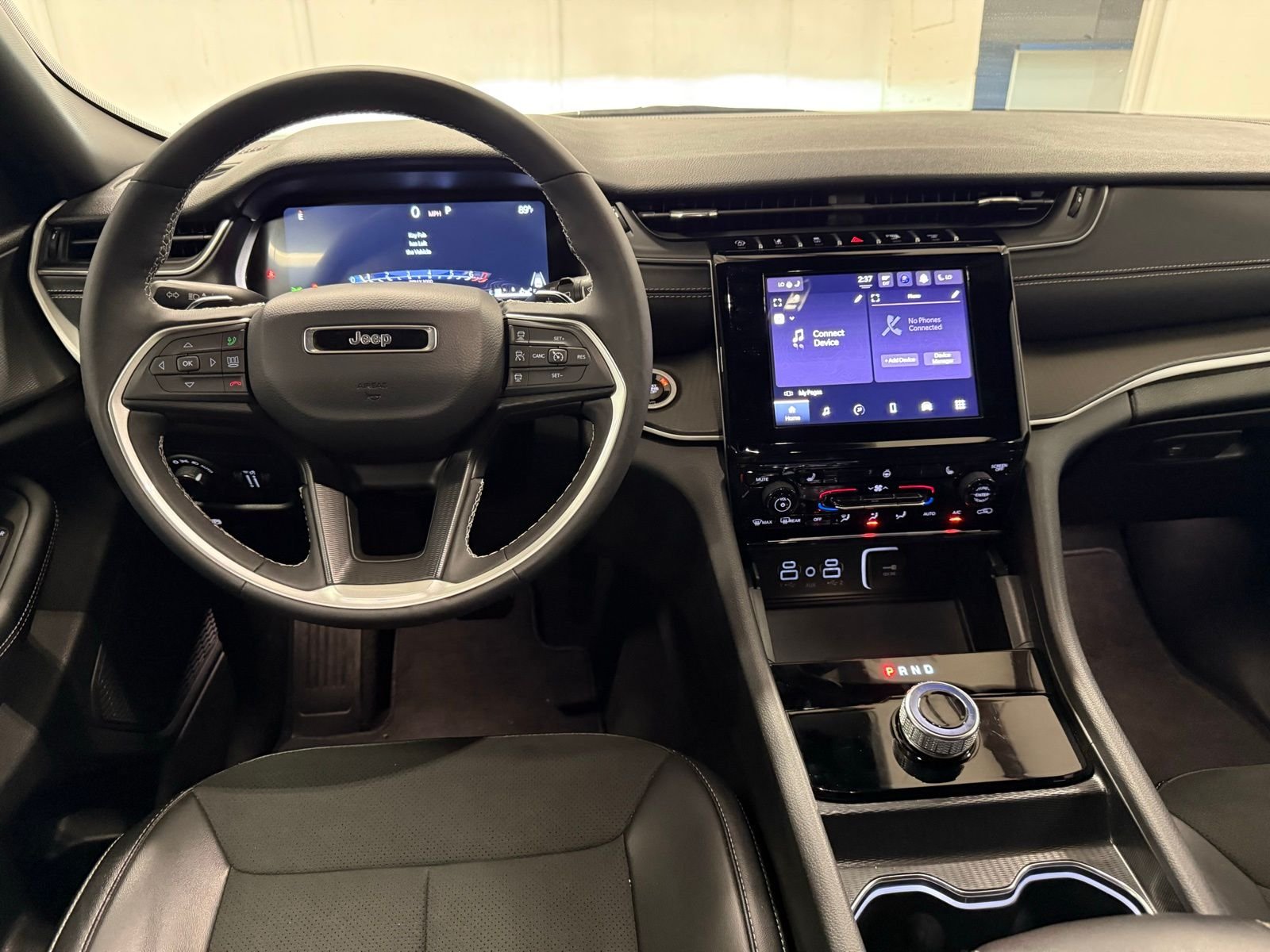 2025 Jeep Grand Cherokee L Altitude - Photo 13