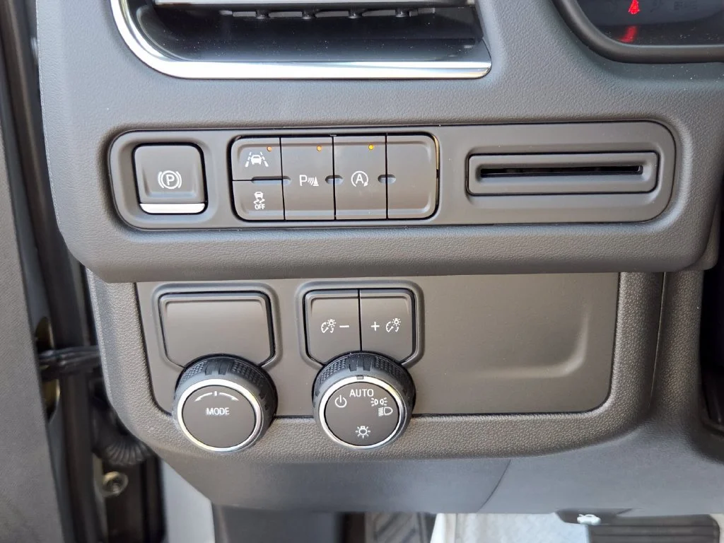 Used 2024 Sterling Gray Metallic Chevrolet Premier image 34