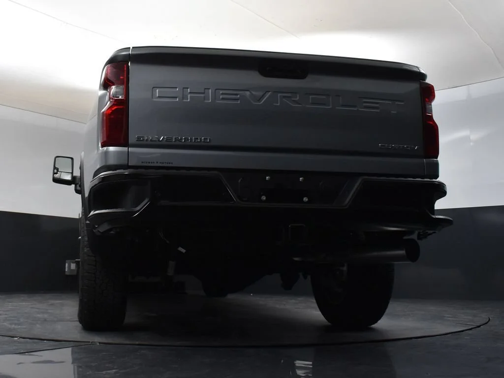 New 2026 Sterling Gray Metallic Chevrolet Custom image 29