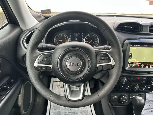 Used 2023 Black Jeep Latitude image 13
