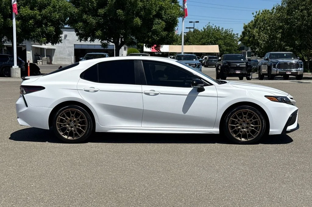Used 2024 White Toyota SE Nightshade image 4