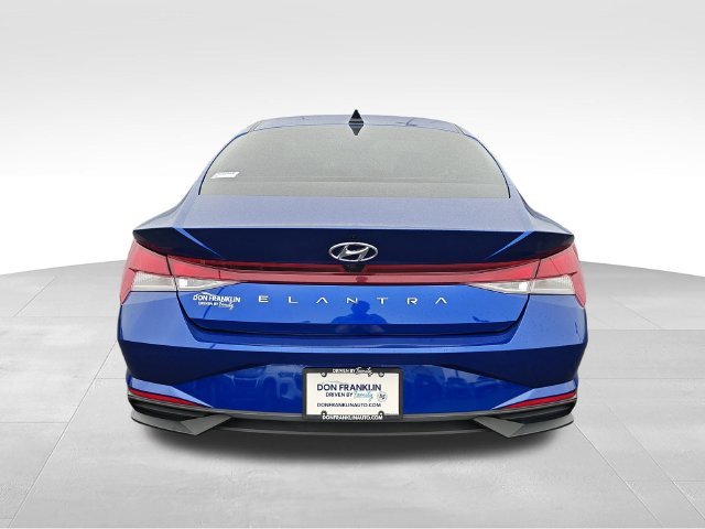 Certified Used 2023 Blue Hyundai SEL image 4