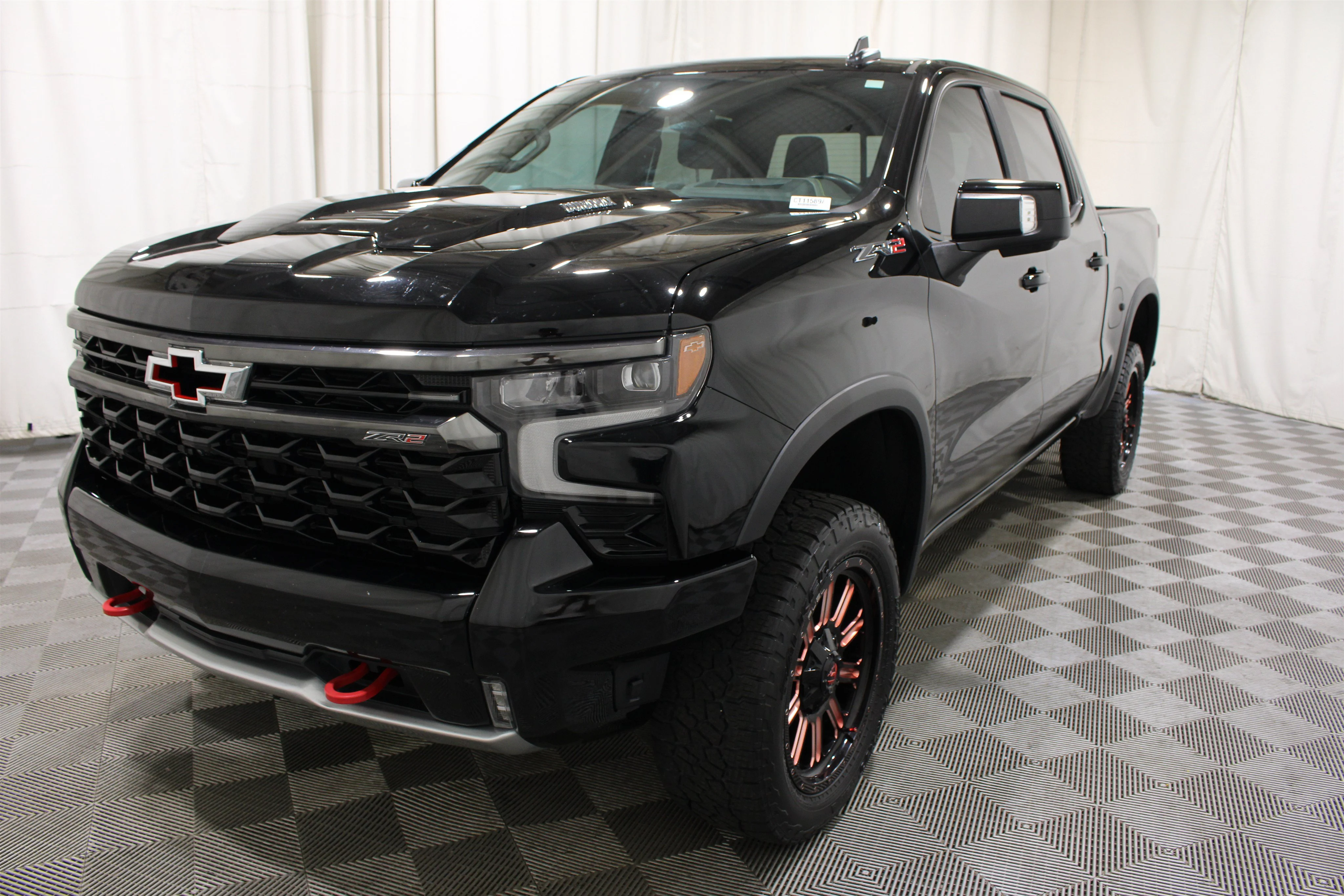 2024 Chevrolet Silverado 1500 ZR2 - Photo 32