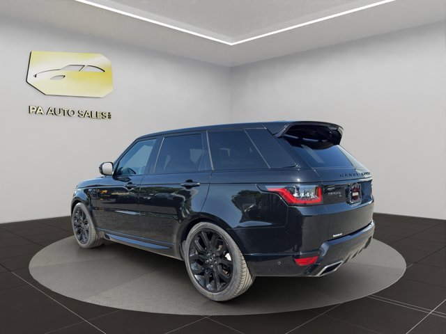 Used 2022 Black Land Rover HSE Silver Edition image 5