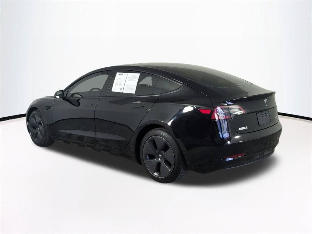 Used 2023  Tesla Long Range image 7
