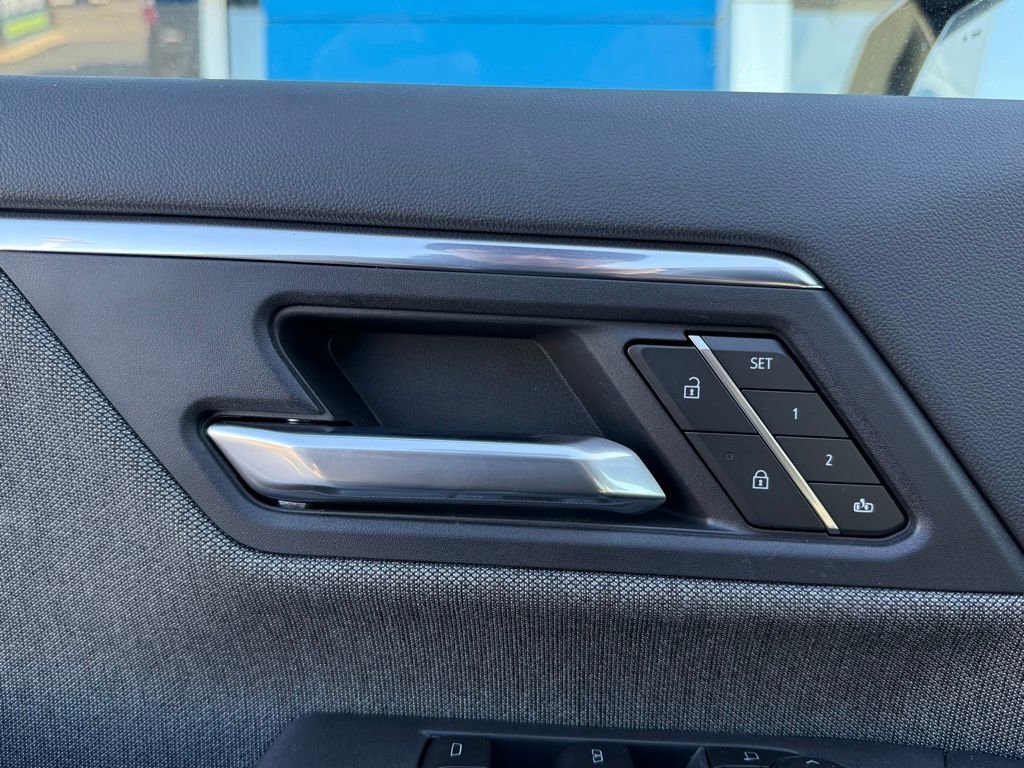 2026 GMC Sierra EV Elevation - Photo 23