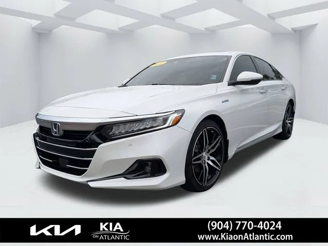 Used 2022 White Honda Touring image 7