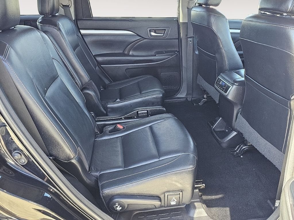 2017 Toyota Highlander XLE - Photo 22