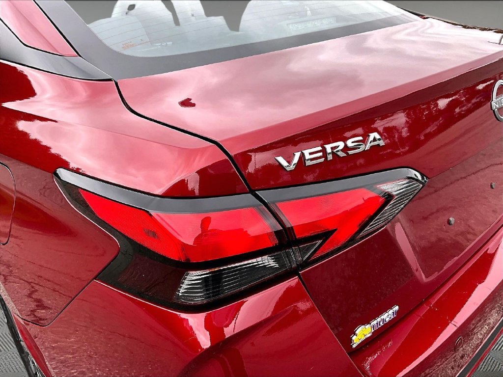 Used 2025 Red Nissan 1.6 SV image 34