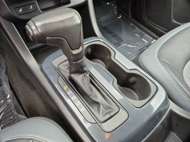 Used 2016 Silver Chevrolet Z71 image 20