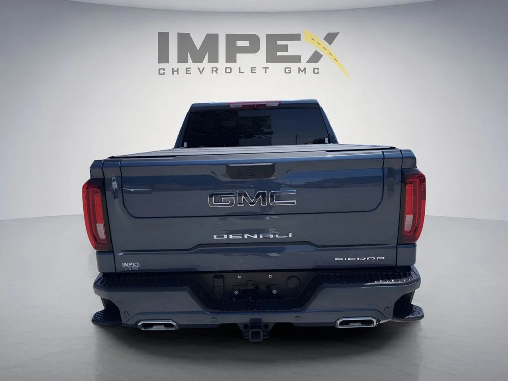 Used 2025 Blue GMC Denali Ultimate image 3