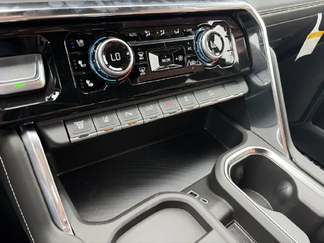 New 2026 White GMC Denali Ultimate image 21