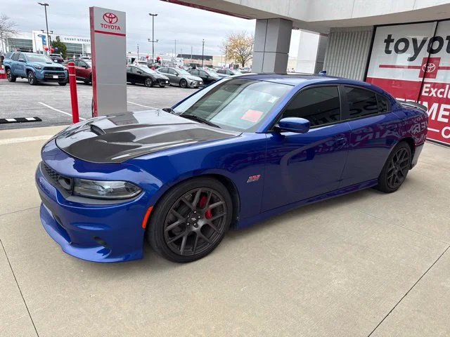 Used 2019 Blue Dodge R/T Scat Pack image 11