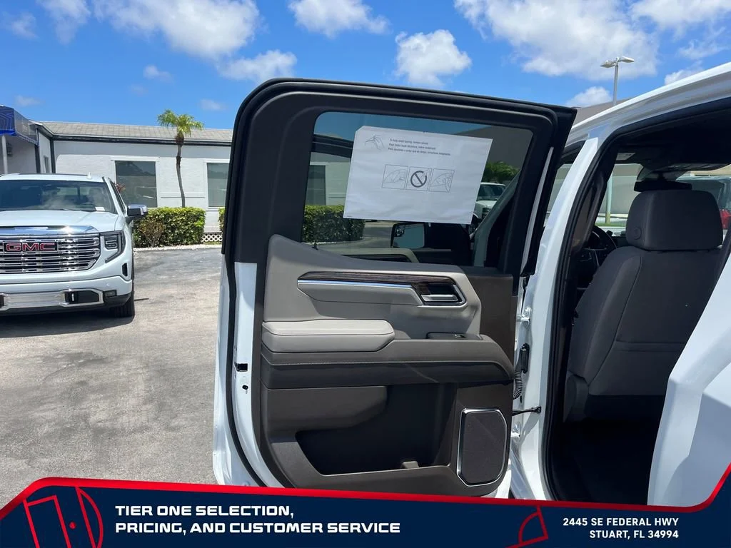 New 2026 Summit White GMC SLE image 23