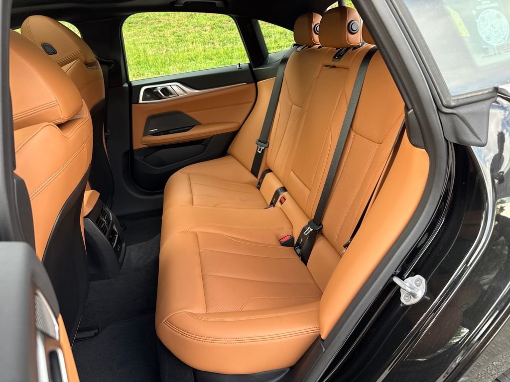 New 2026 Black BMW xDrive40 image 24