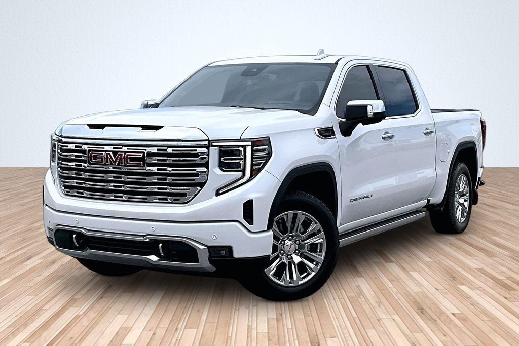 2023 GMC Sierra 4WD Crew Cab Short Box Denali's photo