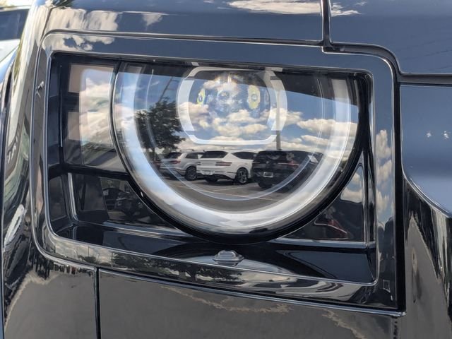 New 2026 Narvik Black Land Rover OCTA Black image 9