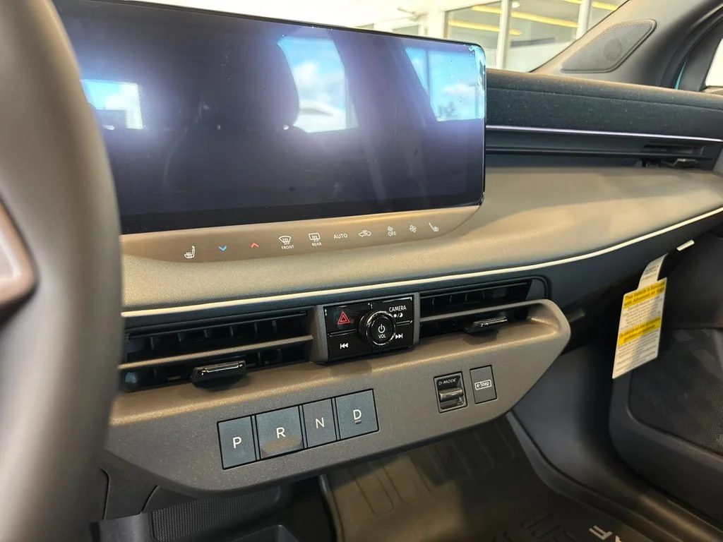 New 2026 Blue Nissan PLATINUM+ image 17