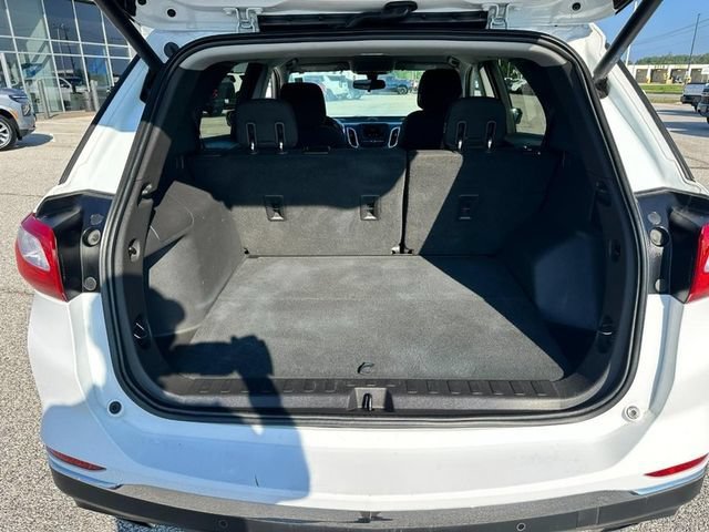 Used 2019 SUMMIT WHITE Chevrolet LT image 5