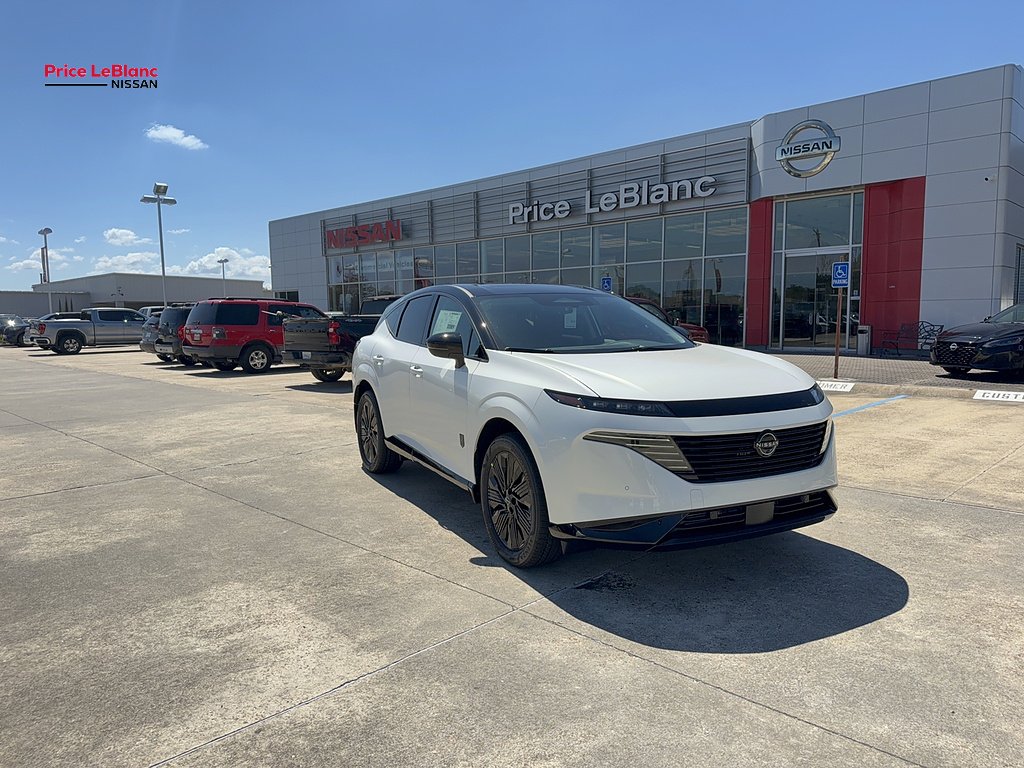 2027 Nissan Murano Dark Armor