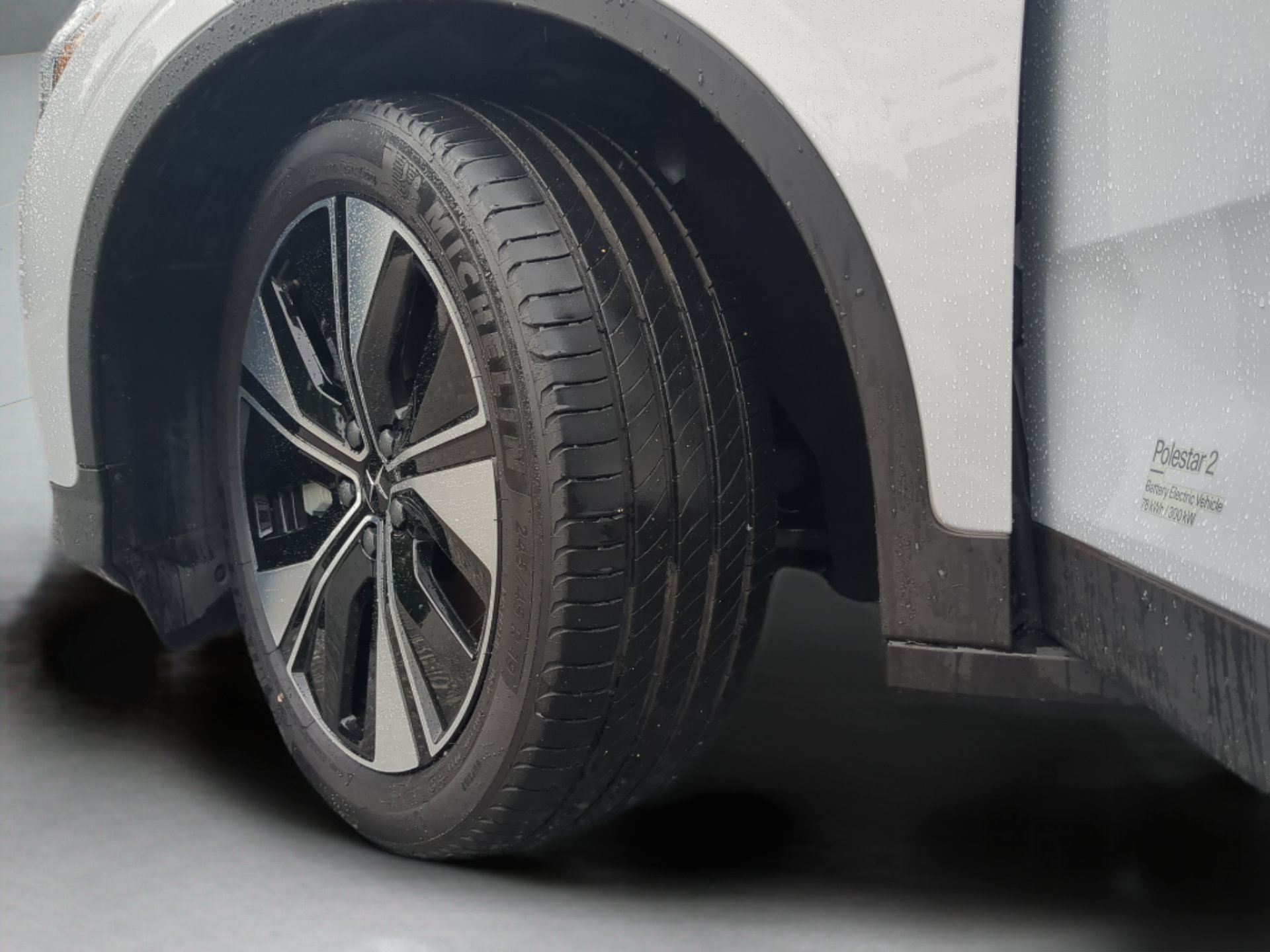 Used 2023 Magnesium Metallic Polestar Long Range Dual Motor image 70