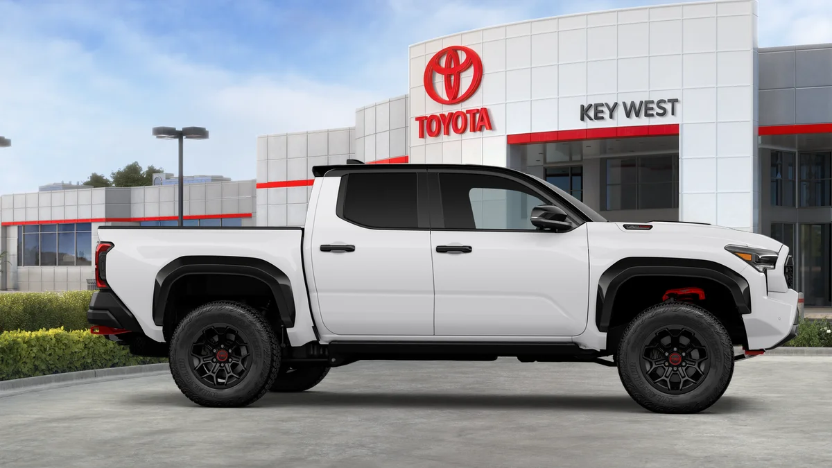 2026 Toyota Tacoma TRD Pro - Photo 35