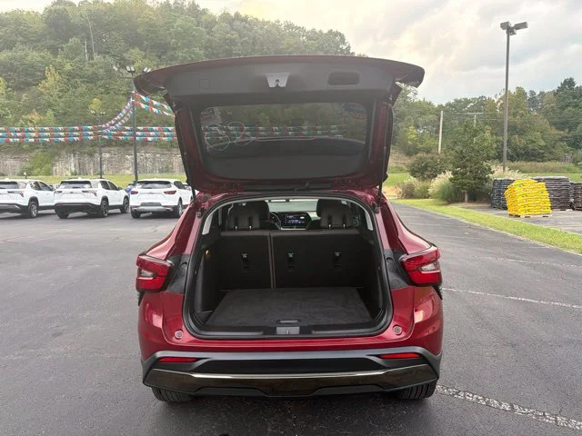 Used 2024 Crimson Metallic Chevrolet ACTIV image 22