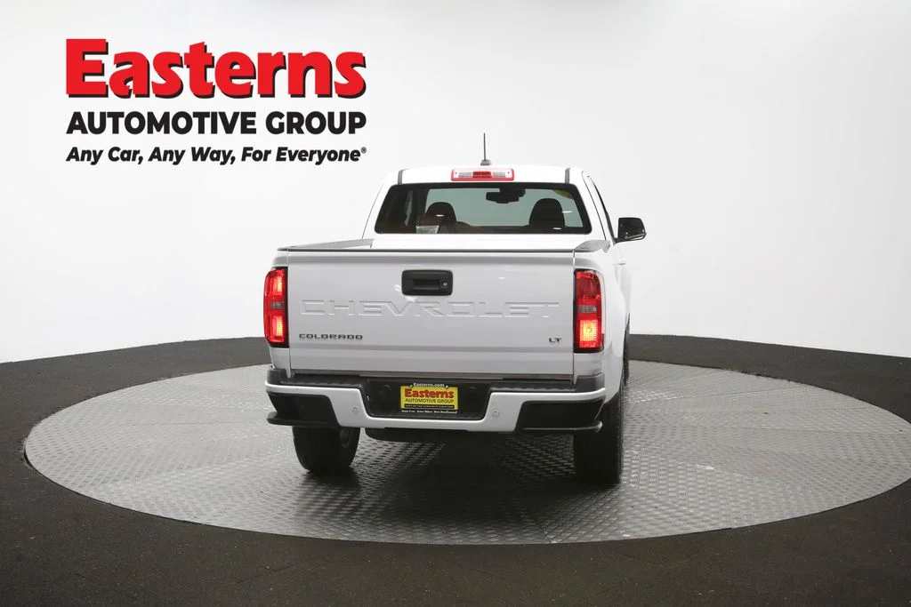 Used 2022 White Chevrolet LT image 36