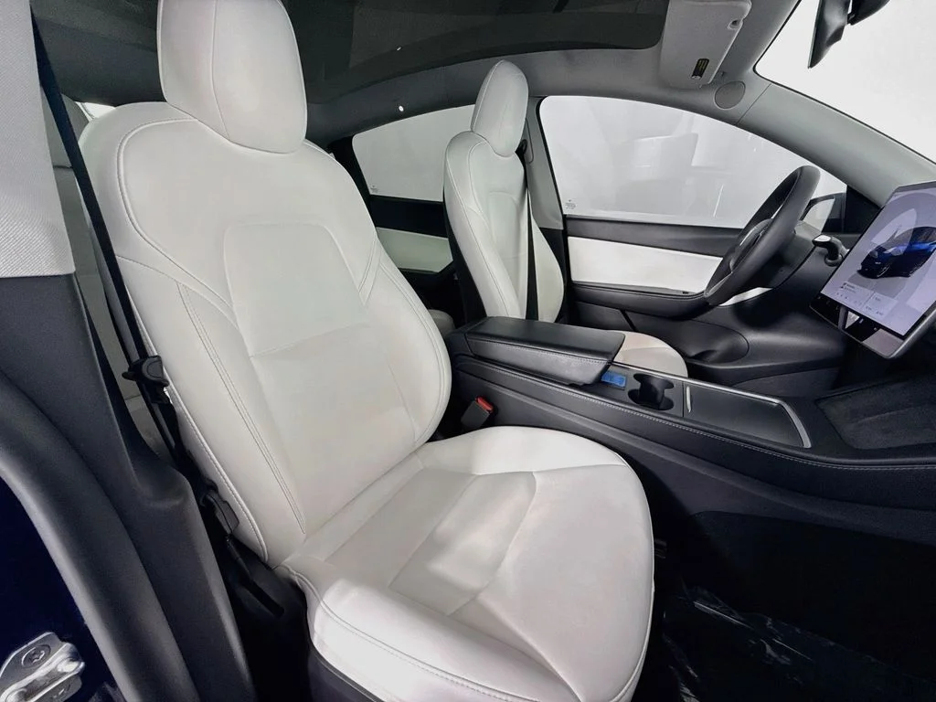Used 2022 Blue Tesla Long Range image 29