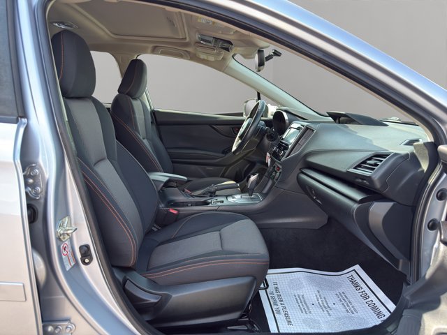 Used 2018 Ice Silver Metallic Subaru Premium image 18